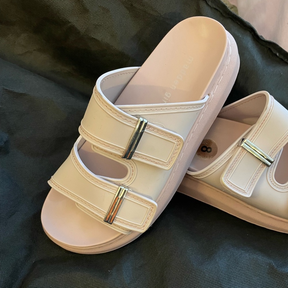 Steve Madden sandals (pink)